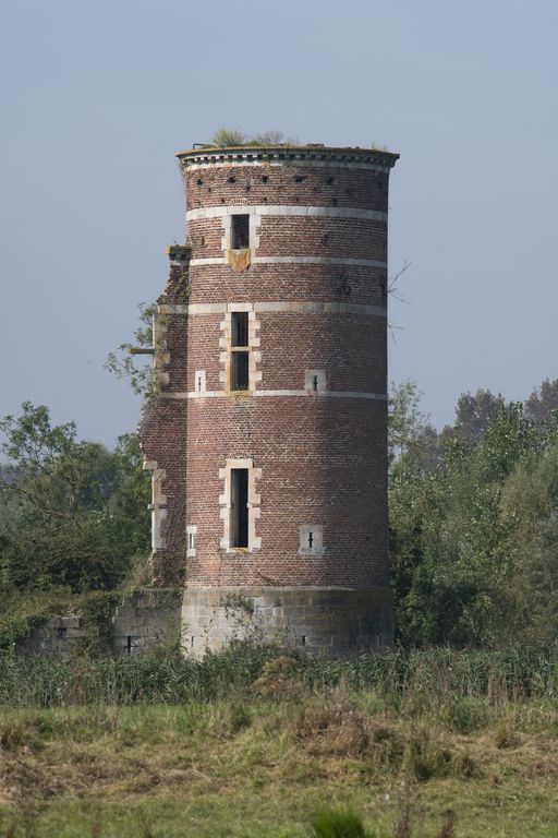 15639