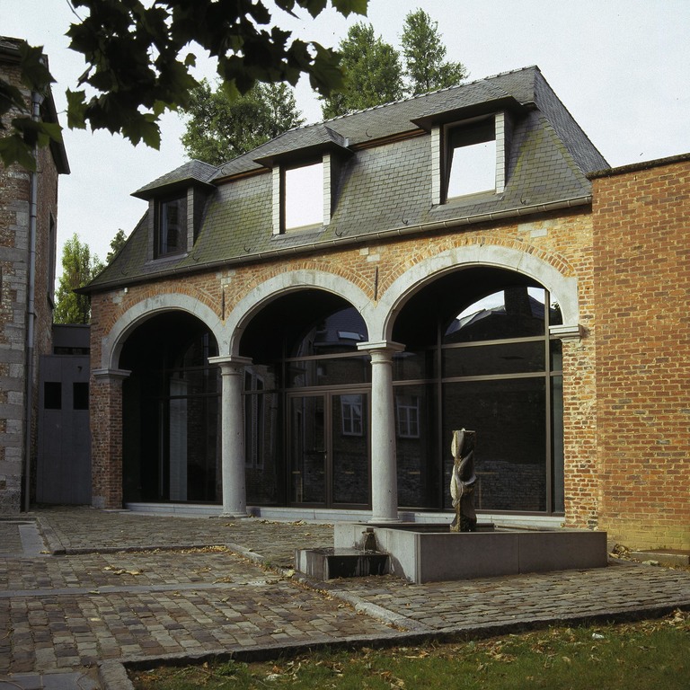 17935