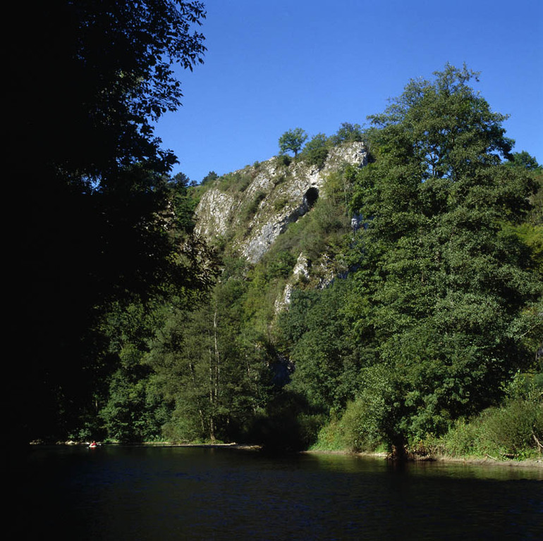 1902